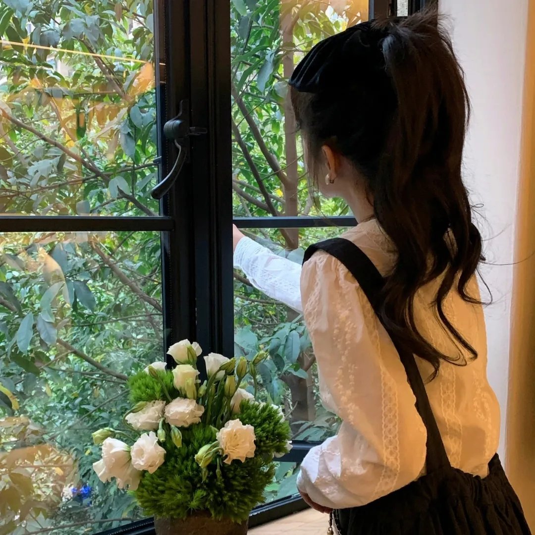 夜晚的莱奥